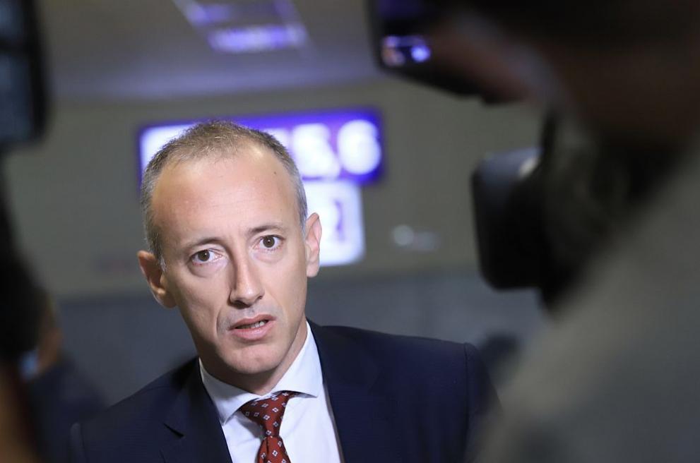 Красимир Вълчев: Не е вярно, че Брюксел ни е предупредил, че може да спре процедурата за еврото