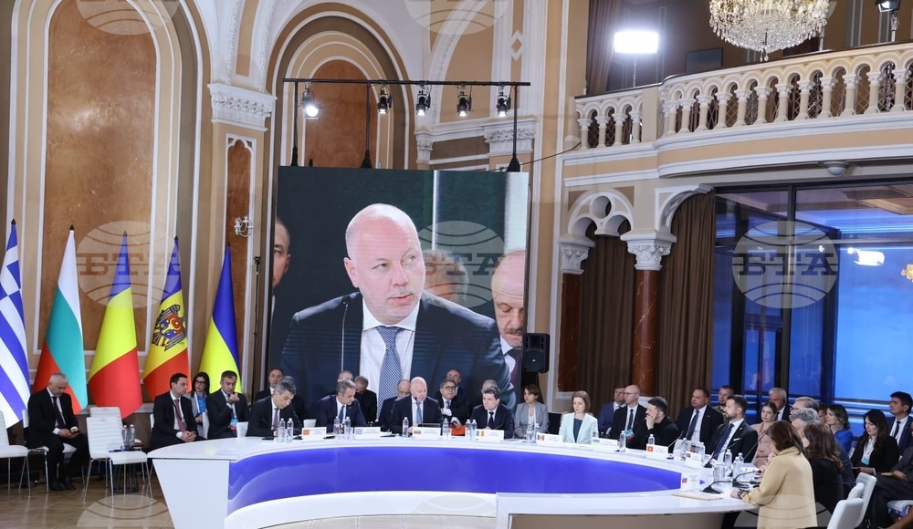 Росен Желязков в Одеса: Трябва да се попречи на Русия да наложи мрачно съветско бъдеще на Украйна