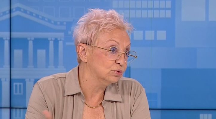 Дамянова: Кирил Петков каза, че свои хора под трамвая няма да хвърля, но го направи