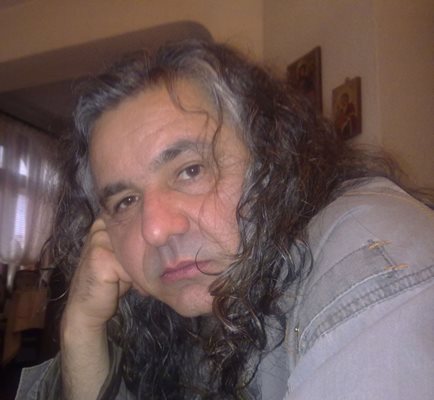 Отиде си барабанистът на 