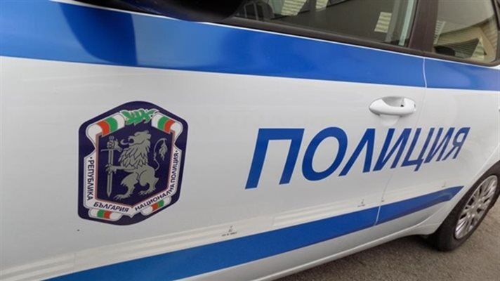 Пиян и надрусан тираджия опита да избяга от полицейска проверка при Златна Панега