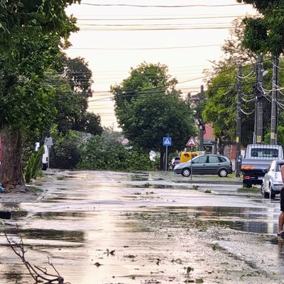 Огромна е аварията от бурята в подстанция 