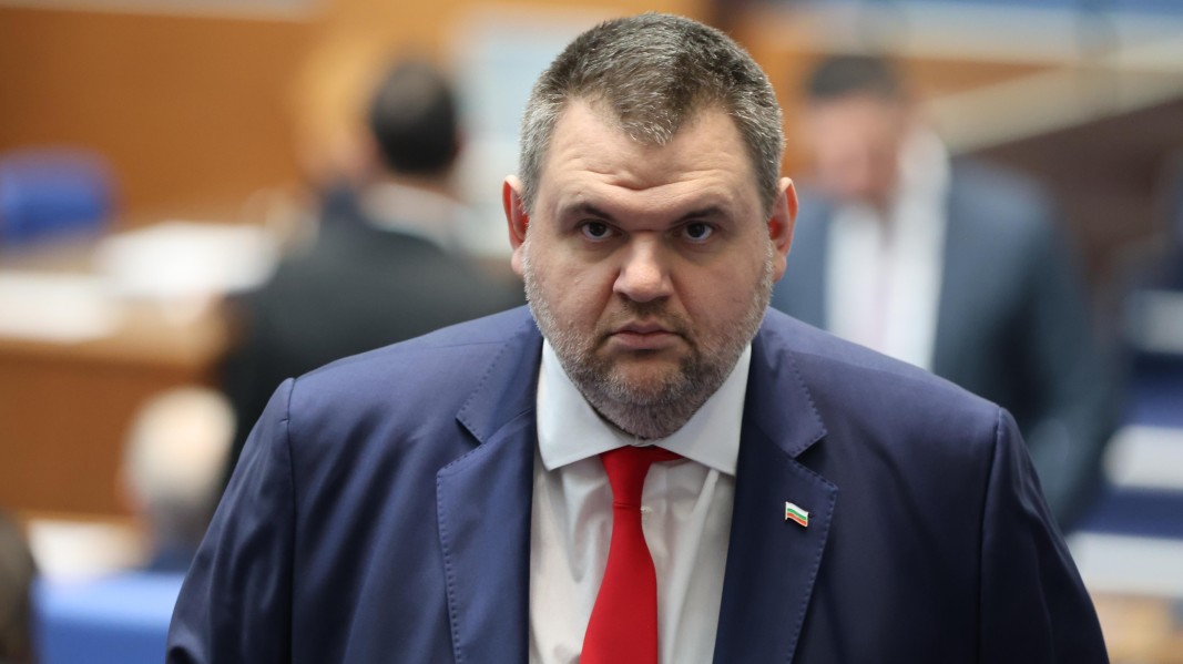 Делян Пеевски внесе в НС предложение за закриване на Антикорупционната комисия
