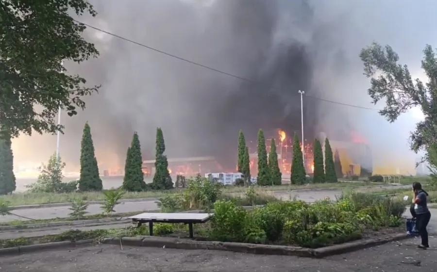 Украинската армия с масирана атака по Донецк. 11 са пострадали, сред тях и деца