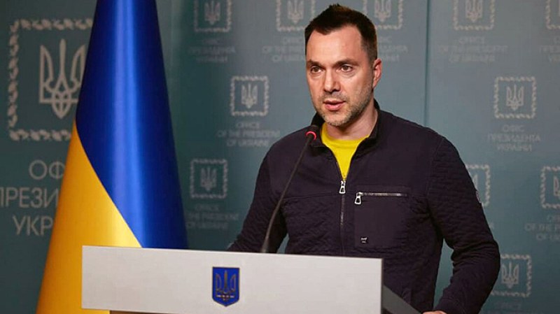 Арестович: Отказваме се от окупираните от Русия територии, ако ни приемат в НАТО