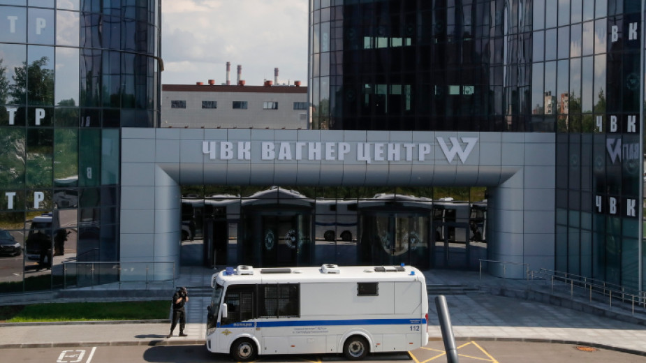 Международните реакции след събитията в Русия 