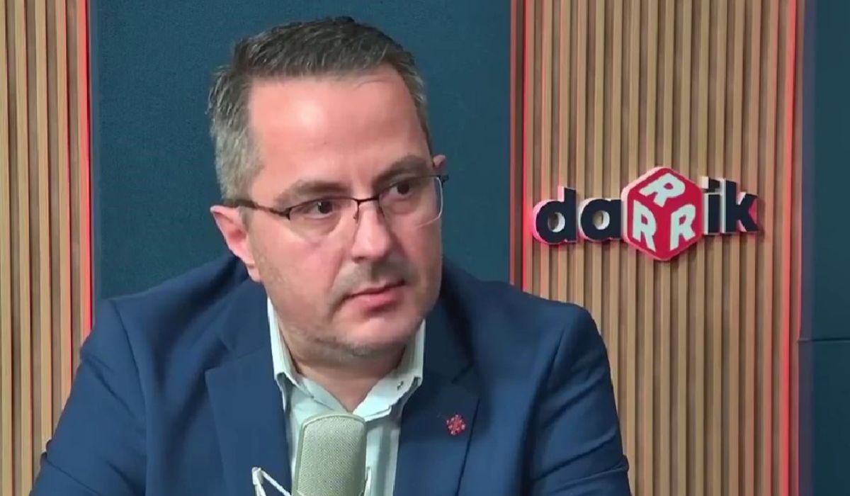 Цончо Ганев: Влизането в еврозоната не ни носи просперитет, а нови дългове и още по-голяма бедност