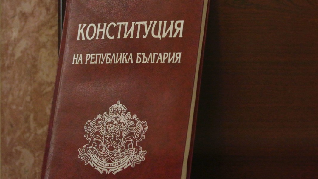 БЪЛГАРСКИЯТ ПАРАДОКС