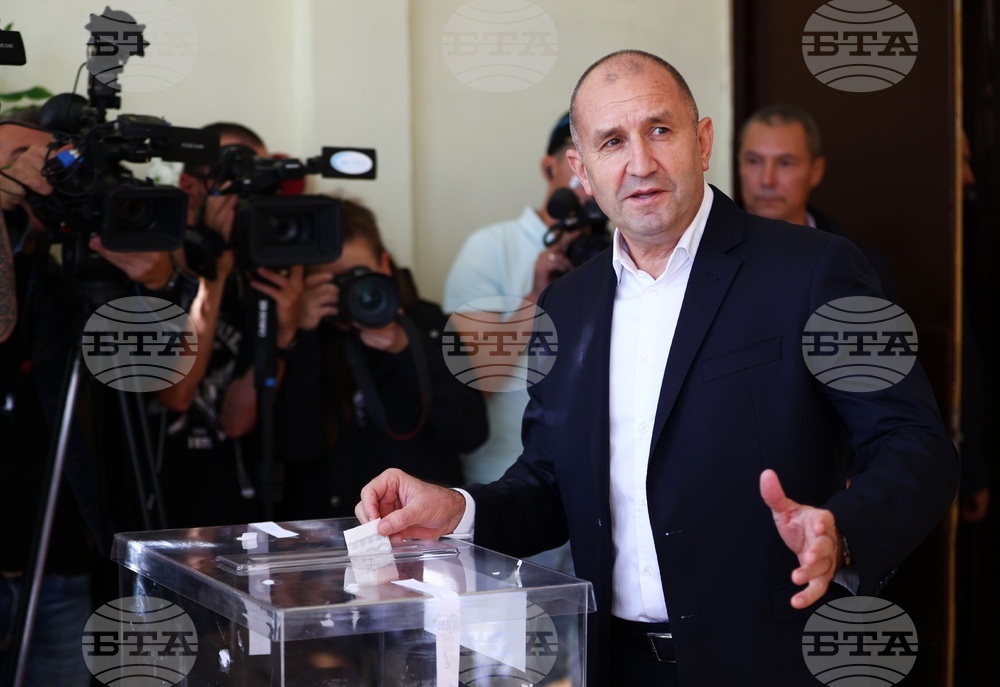 Румен Радев: Най-важното днес е да се гласува