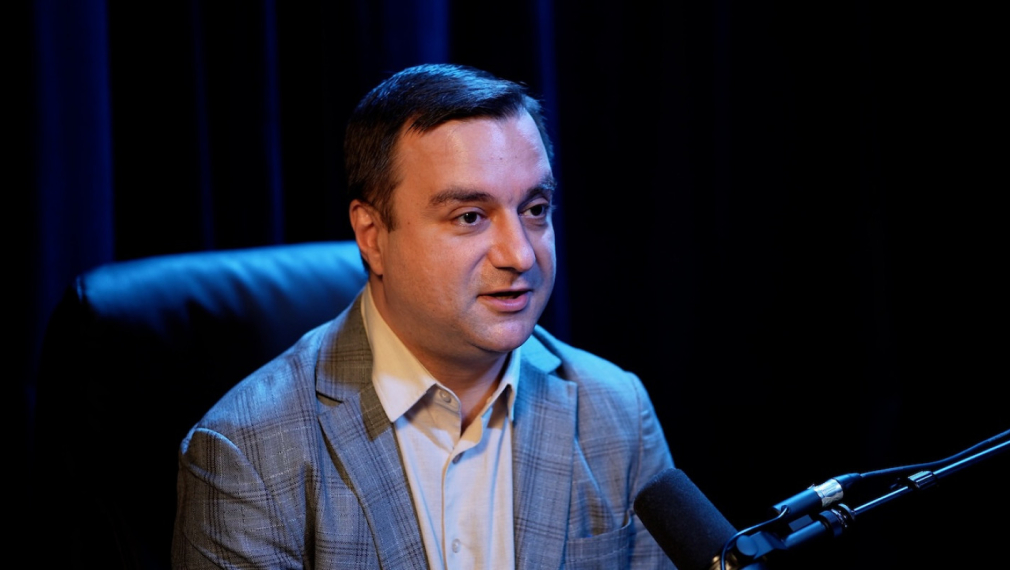 Борис Попиванов: Реализмът на Румен Радев - нито човек на Москва, нито брюкселски ястреб