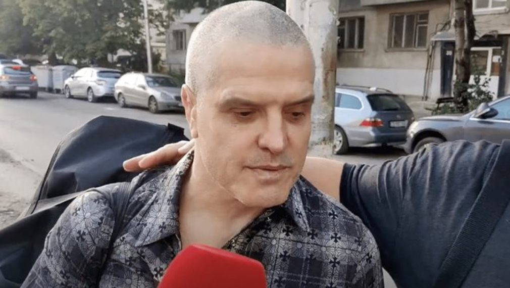 Интерпол продължава да издирва Брендо, независимо че е в затвора
