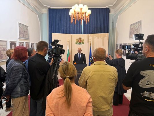 Тежко е състоянието на индийския моряк, пострадал при атаката край Бяла