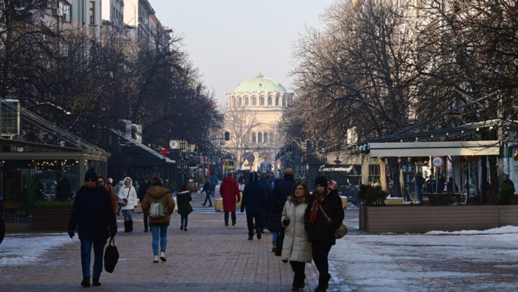 Българите са най-песимистично настроени за 2026 година в света