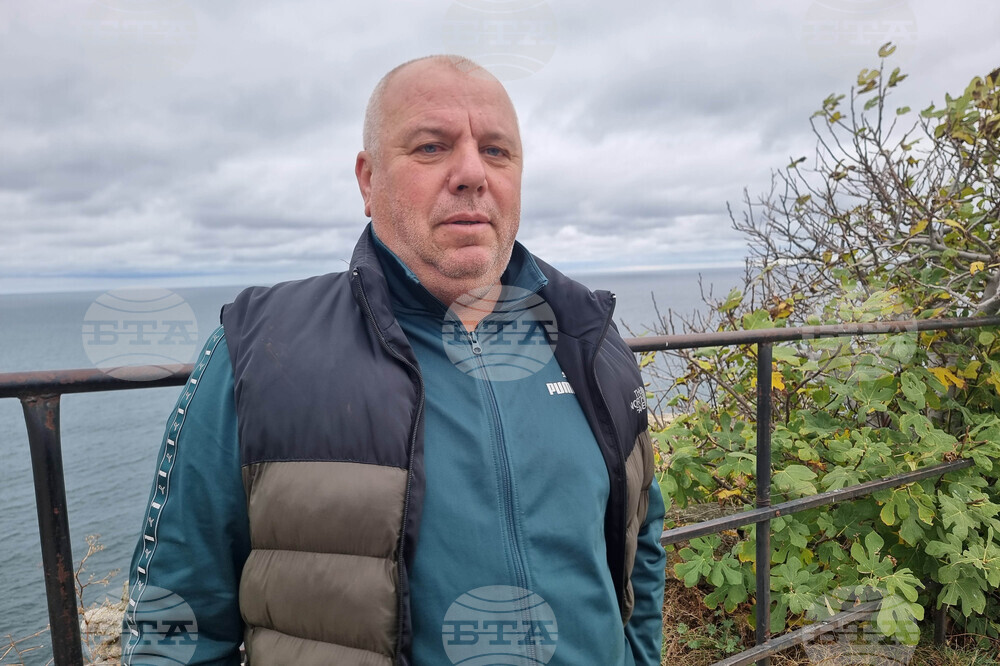 Кметът на село Българево: Три гърмежа се чуха край нос Калиакра, хората са притеснени