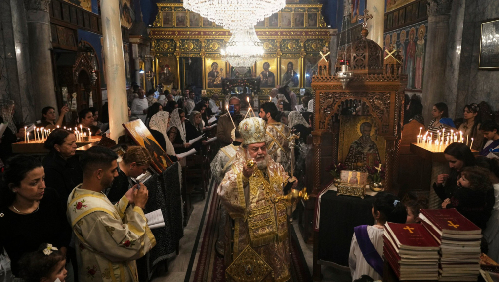 Израел нареди извеждане на духовници и монахини от православния комплекс „Св. Порфирий“ в Газа