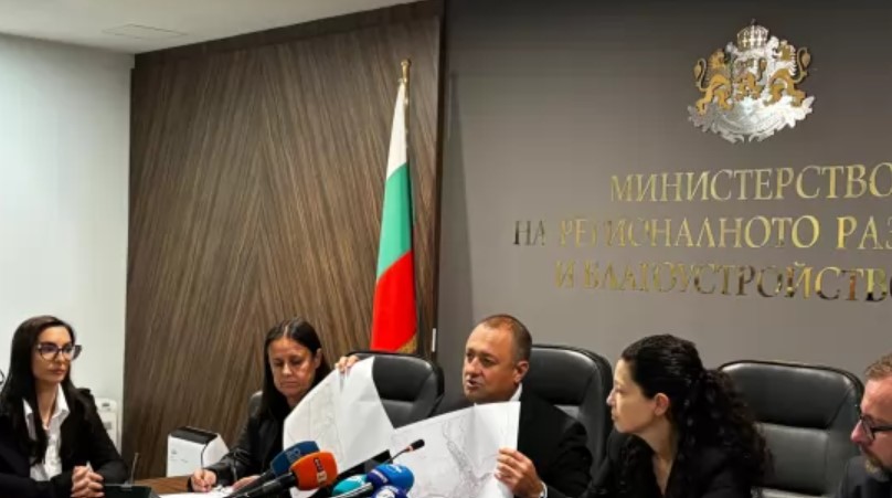 Министър Иванов: “Елените” са построени върху речно корито с одобрението на община Несебър!