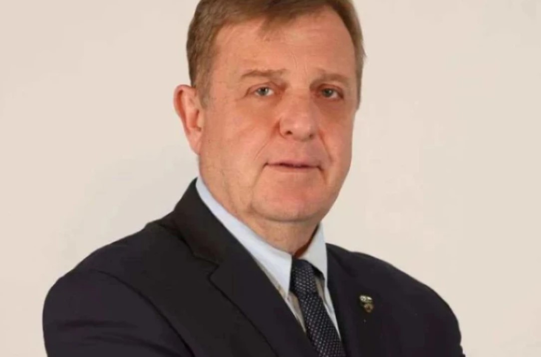 Каракачанов: Най-големият риск за националната сигурност са така наречените политици