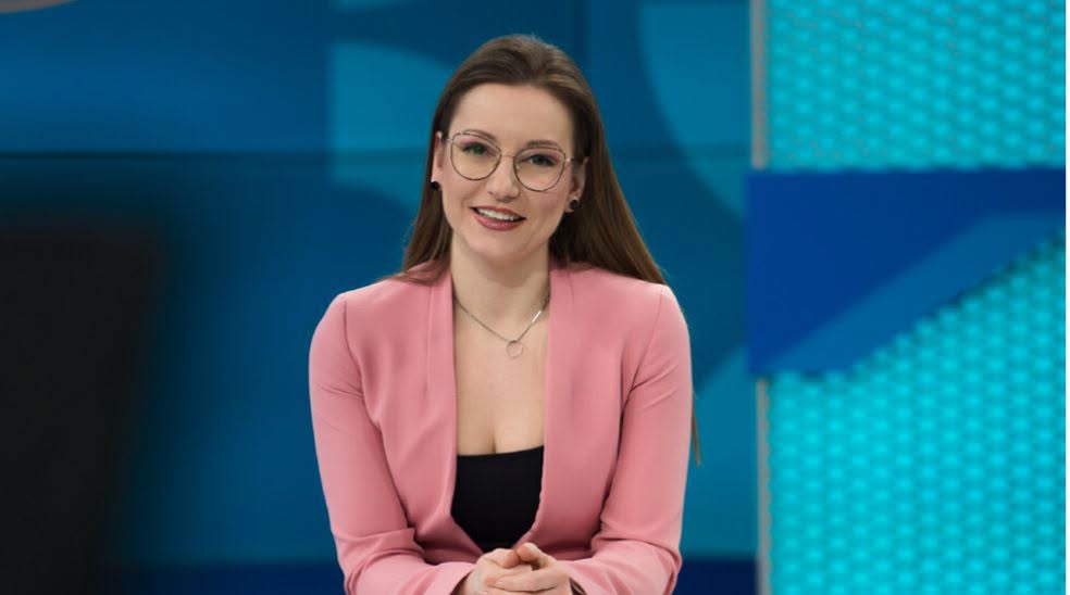 Отвратително поведение на журналистката Лора Инджова 
