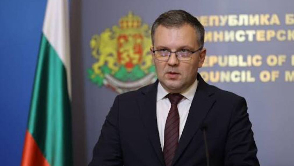 Правосъдният министър: В съдебната система има семейни зависимости. Туморът в нея трябва да се лекува със скалпел, а не с хомеопатия