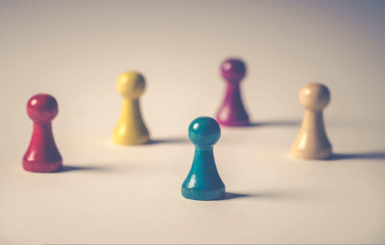 Кой печели от това да няма конкуренция?