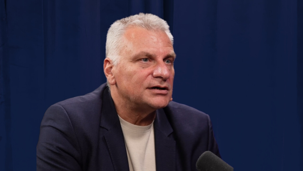 Петър Курумбашев: Радев и Йотова играят тънка ръченица. Чакат да се превърти палачинката в Европа