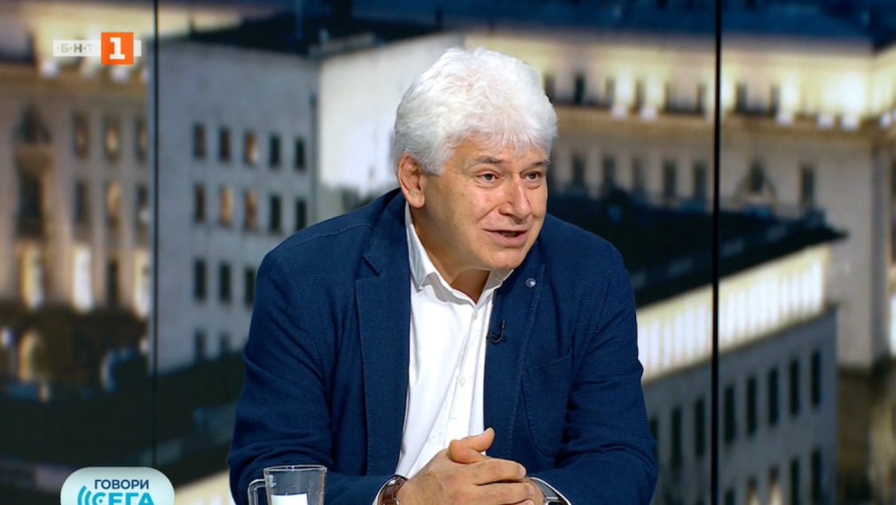 Проф. Пламен Киров: КС удари звучна плесница на доцента по конституционно право