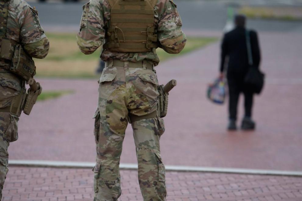 Части на Националната гвардия вече патрулират във Вашингтон с огнестрелно оръжие