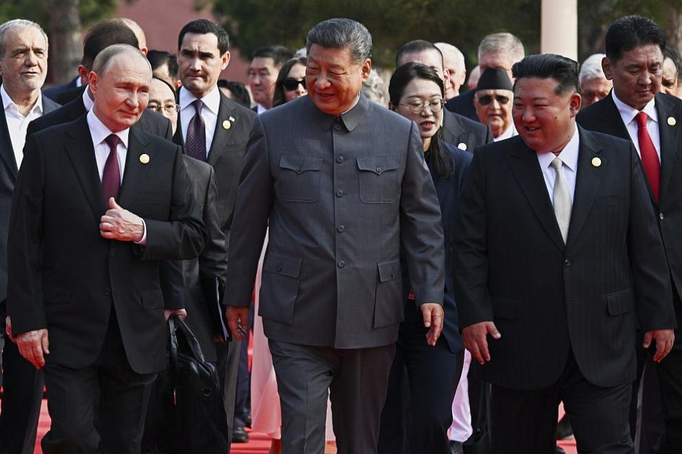 Си Цзинпин до Путин и Ким на парада за края на Втората световна война: Китай стои на правилната страна на историята