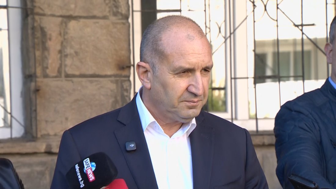 Румен Радев: Да гласуваме всички, за да удавим купения вот  