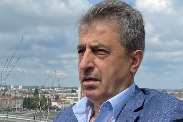 След 9 години процес Цветан Василев обяви съдията за незаконен