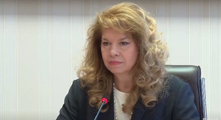 Йотова започва консултациите за нова ЦИК