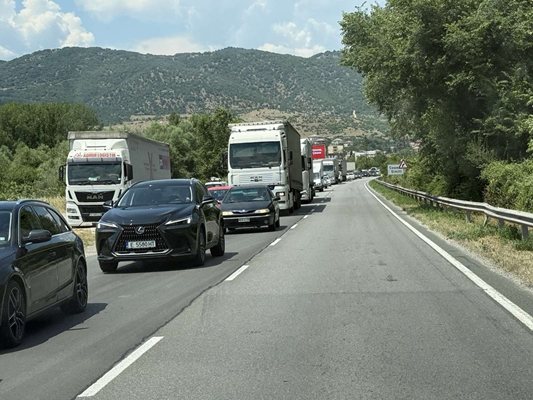 Отново ад по пътя за Гърция, колоната е над 20 км