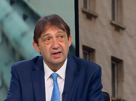 Иван Шишков: Щяха да дадат поръчката за мантинелите на една фирма, която да стане монополист