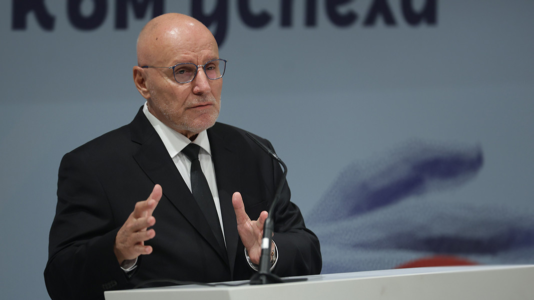 Димитър Радев, БНБ: Публичните финанси са под натиск, буферите на политиката отслабват