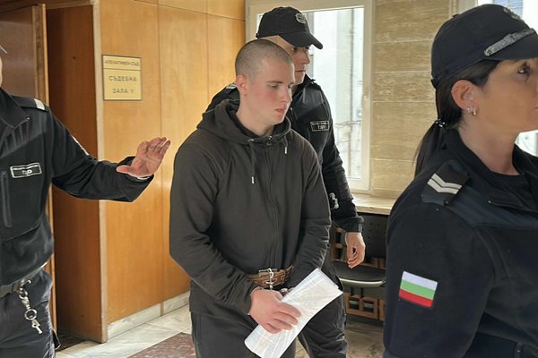 Убиецът на Ангел от Пазарджик пред съда в Пловдив: Само не доживотен затвор