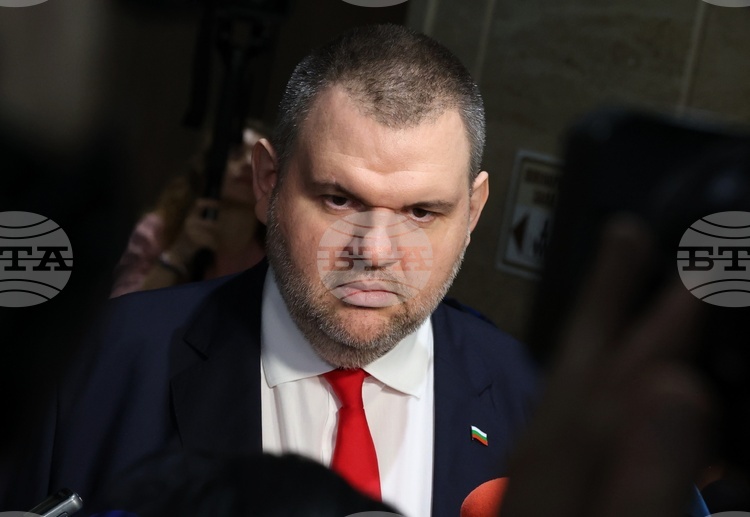 Всичко е било пърформанс, организиран от “пуделите и пачките”, каза Пеевски за изборите в Пазарджик