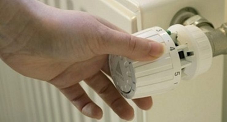 От утре пускат поетапно парното в София