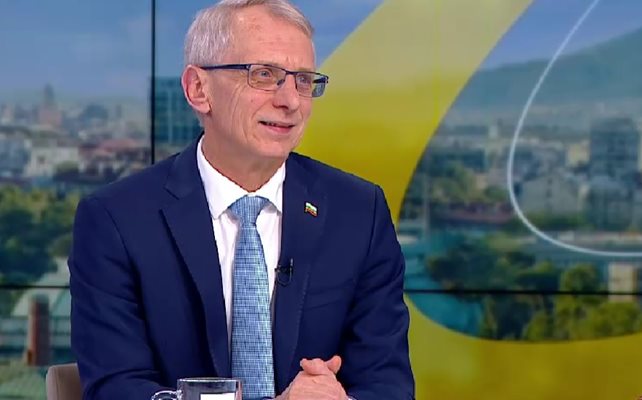 Денков: Очаквам, ако Румен Радев стане лице на партия, да се провали грандиозно