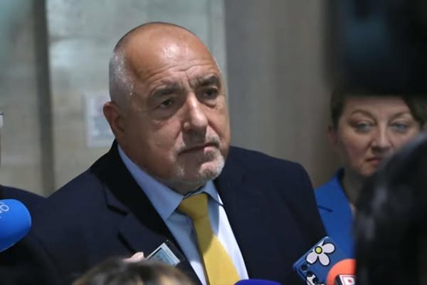 Обрат: Бoрисов обяви, че бюджетът трябва да се изтегли