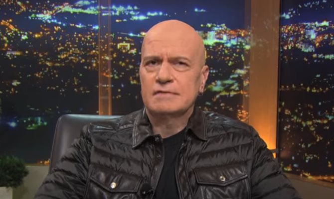 Слави Трифонов с първи думи след оставката: Ние, чалгарите, сме като котките – имаме по 9 живота