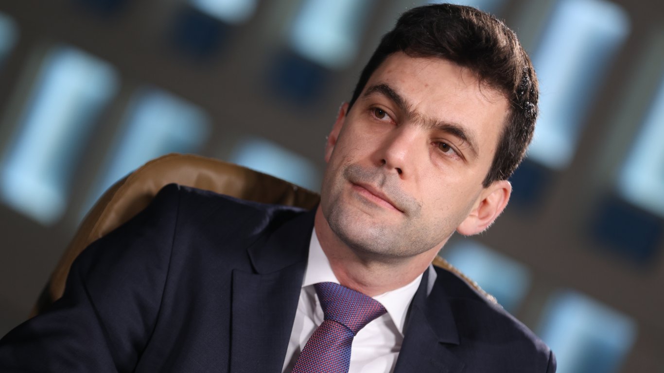 Никола Минчев: Румен Радев е проблемът на ПП-ДБ, не листите. Не мога да си представя да работим с него