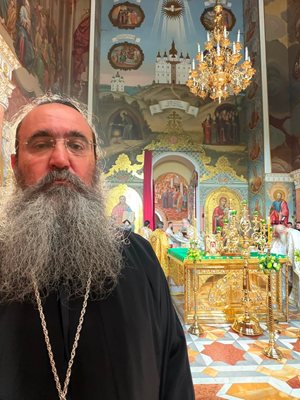 Запис: Никанор се опитал да намеси Ватикана, Пеевски и Борисов в избора на патриарх през 2024 г.