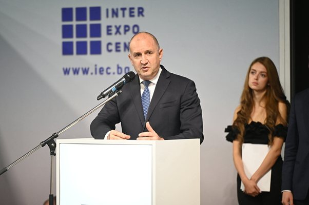 Радев: Няма да задействаме чл. 4 или 5 от договора за НАТО, има и по-тежки атаки