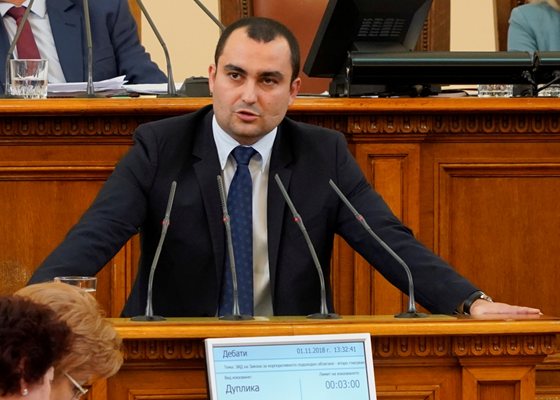 ГЕРБ: С намаляване на акциза и ДДС за горивата цените ще паднат с до 40 цента