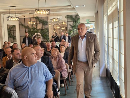 Борисов: Службите казват, че потопеният кораб е превозвал войска от Египет за Украйна