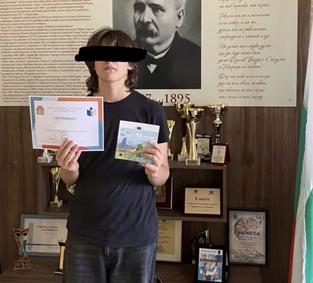 Арестуваното за убийството на майка си в Пловдив дете опитва да излезе на свобода