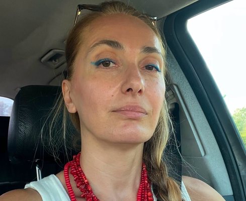 Задържаха екоактивистка и общественичка при посещението на Радев в Струмяни