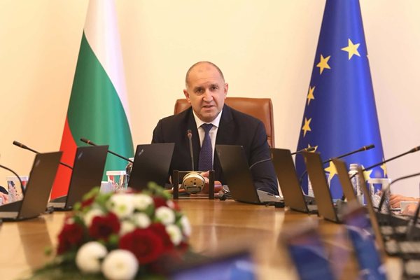 Радев: Останалите пари по плана за възстановяване дойдоха заради силната ни политическа воля