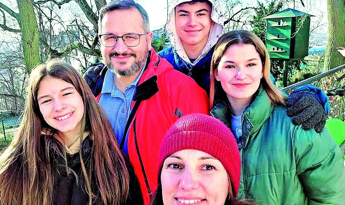 Семейство Христанови: 21 години тичаме рамо до рамо, ръка за ръка