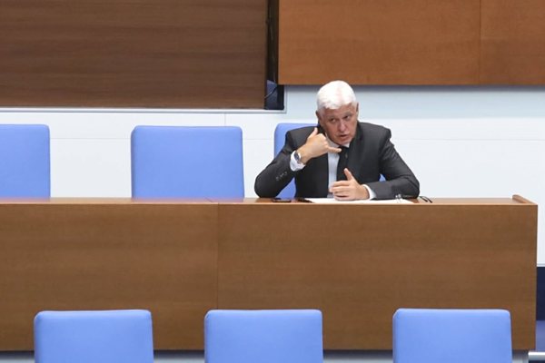 Дават на военните летци свобода да свалят чужди самолети и дронове при самозащита